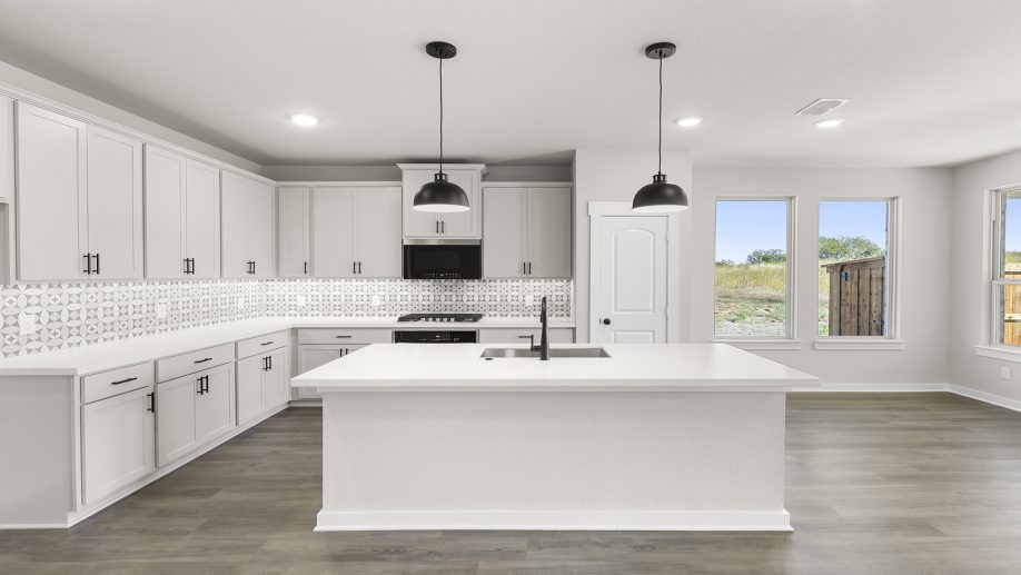 1319 Ackerman Kitchen