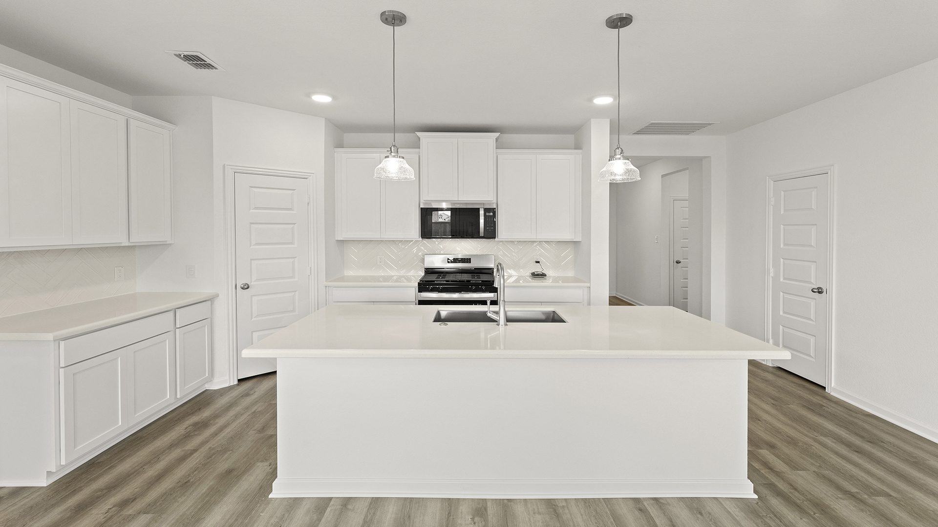 Basswood II at 9013 Palafox Street, Royse City, Texas: photo 3