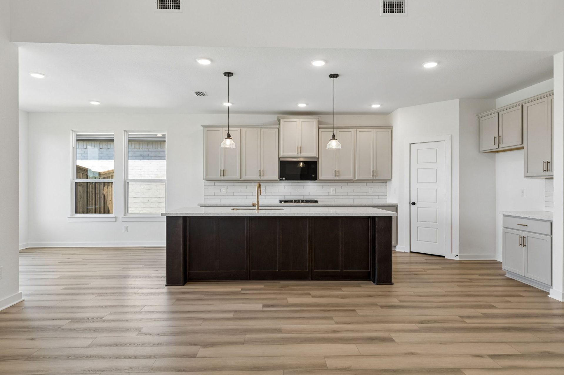 Cypress II at 4748 Farmers Drive, Celina, Texas: photo 3